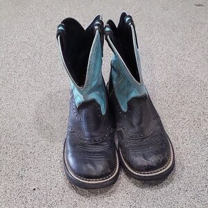 Girls Justin size 6 B Cowboy boot